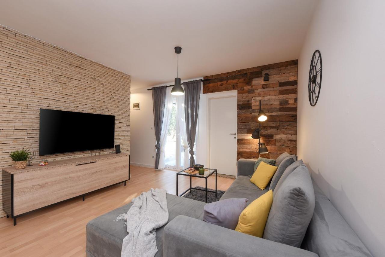 L&R Luxury Apartment- Free Parking Zadar Zewnętrze zdjęcie