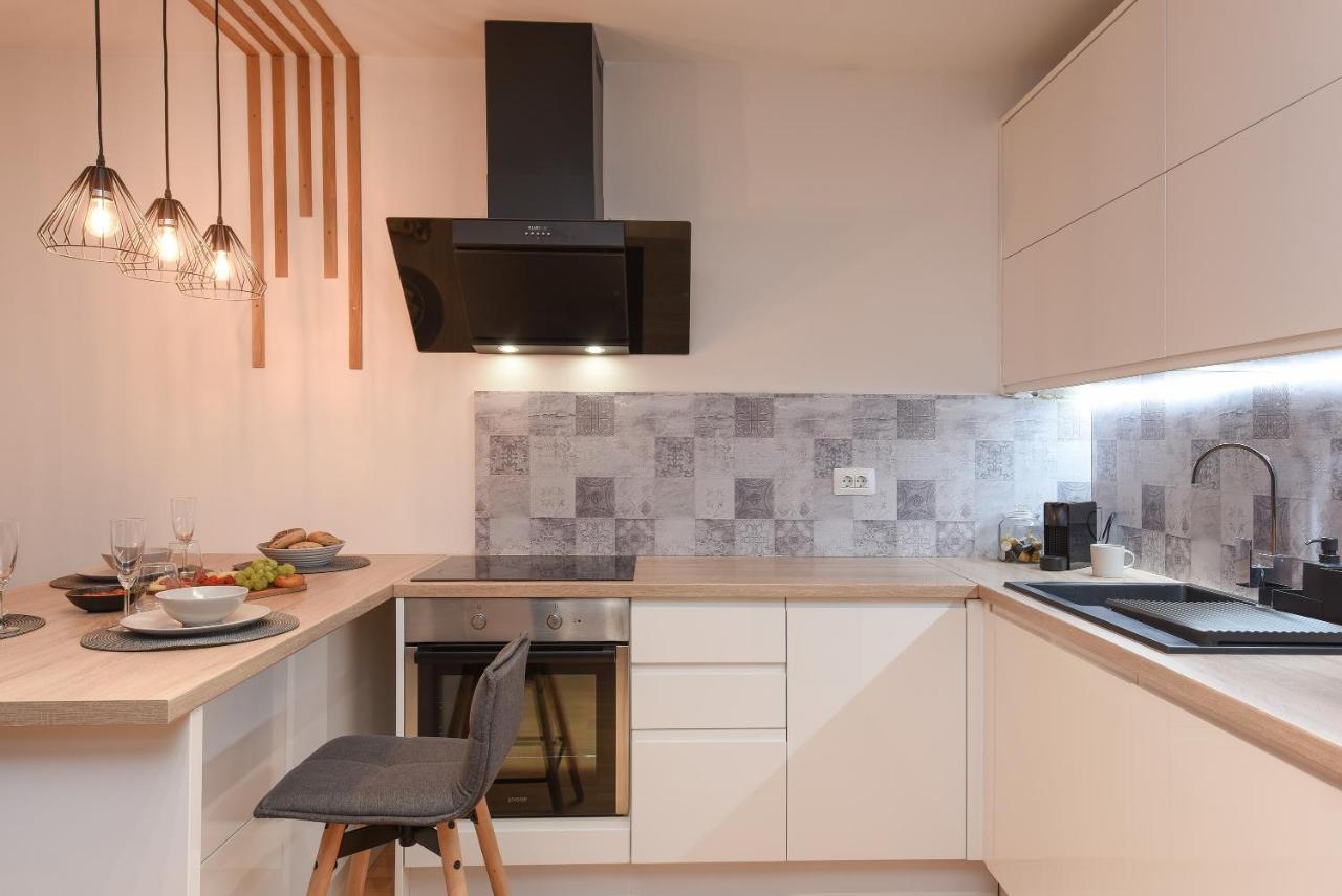 L&R Luxury Apartment- Free Parking Zadar Zewnętrze zdjęcie