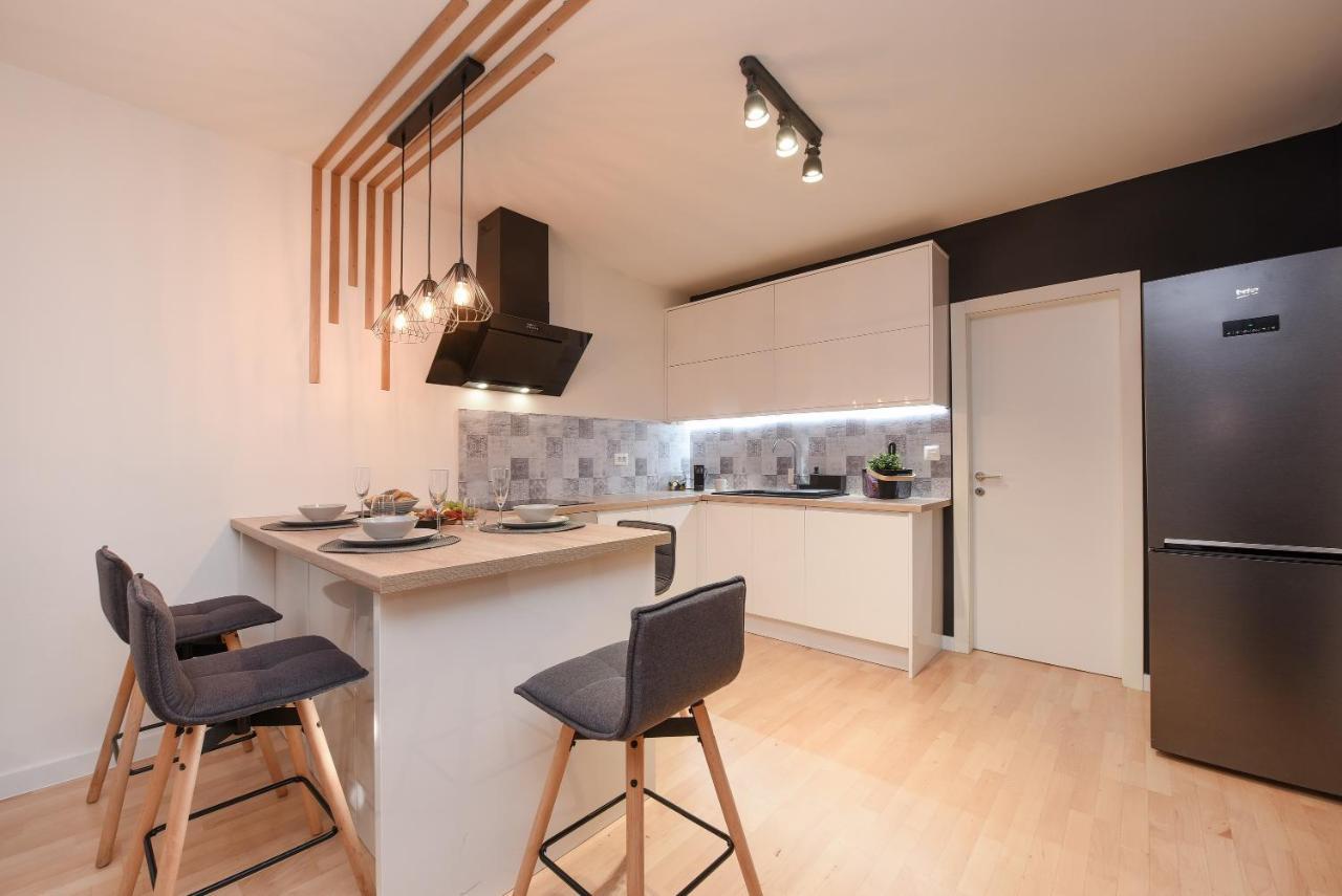 L&R Luxury Apartment- Free Parking Zadar Zewnętrze zdjęcie