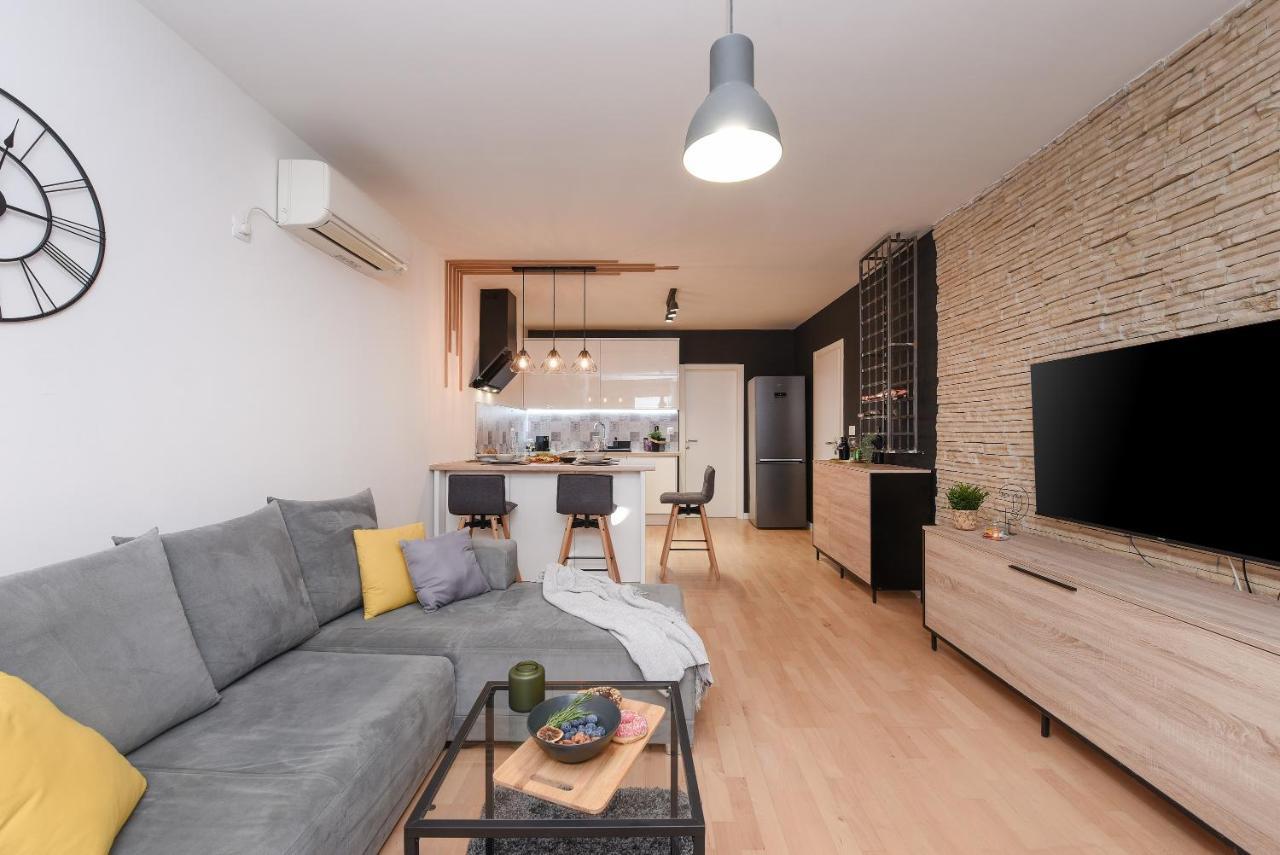 L&R Luxury Apartment- Free Parking Zadar Zewnętrze zdjęcie